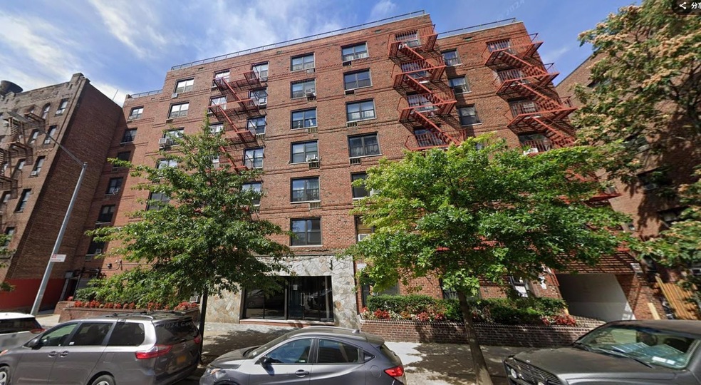 133-17 Sanford Ave unit 4N, Flushing, NY 11355 - photo 1