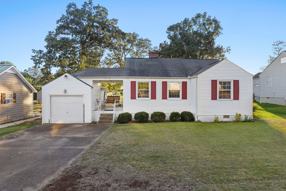 1403 E 34th St, Sheffield, AL 35660 - photo 1