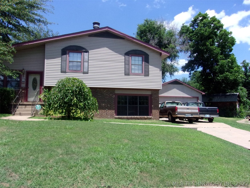 703 N Broadway St, Cleveland, OK 74020 - photo 1