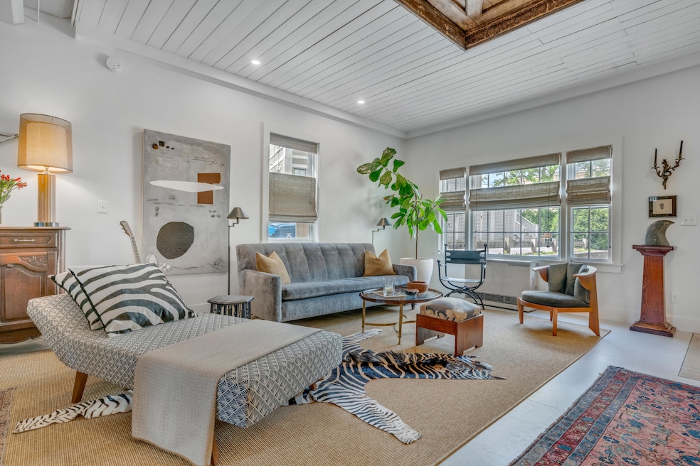 11 Mellen St.