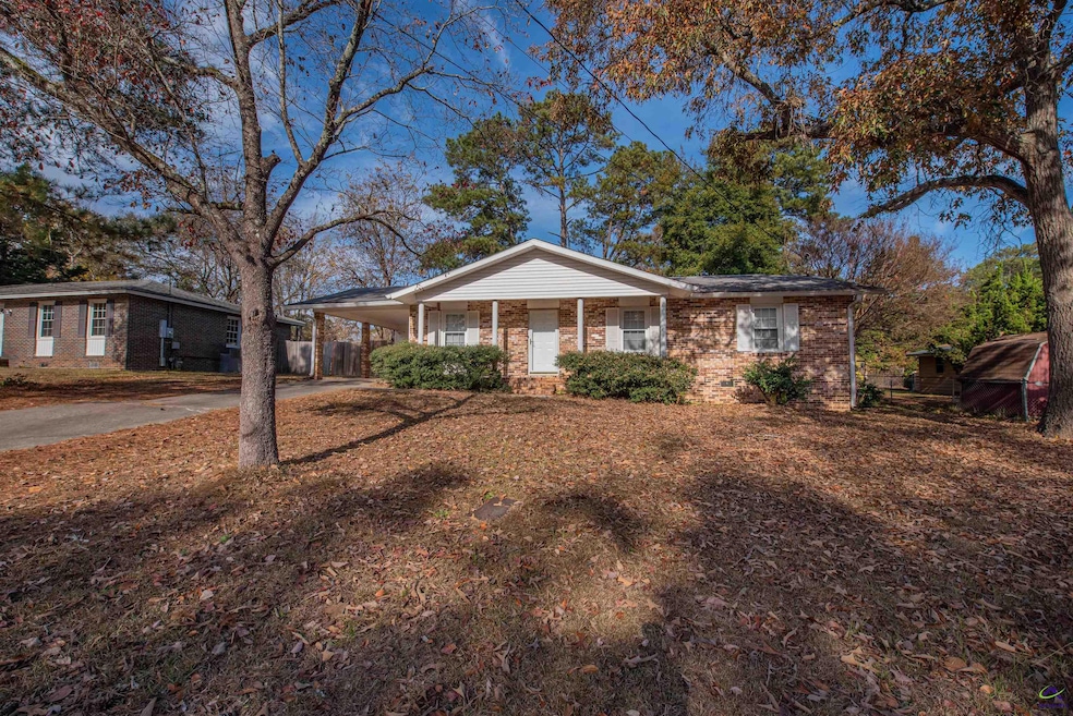 103 Oakdale Dr, Warner Robins, GA 31088 - photo 1