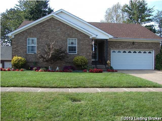7810 Appleview Ln, Louisville, KY 40228 - photo 1
