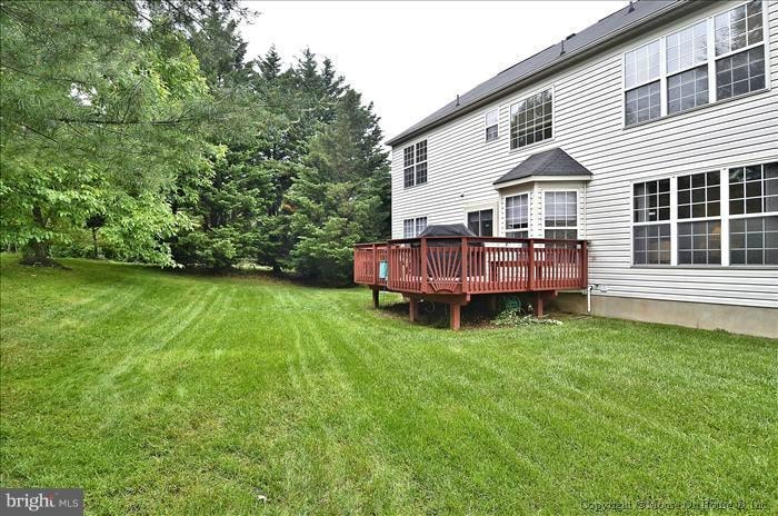 18044 Wheatridge Dr, Germantown, MD 20874 - photo 1