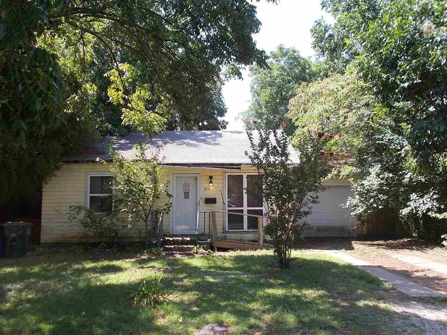 412 W Spruce Ave, Duncan, OK 73533 - photo 1