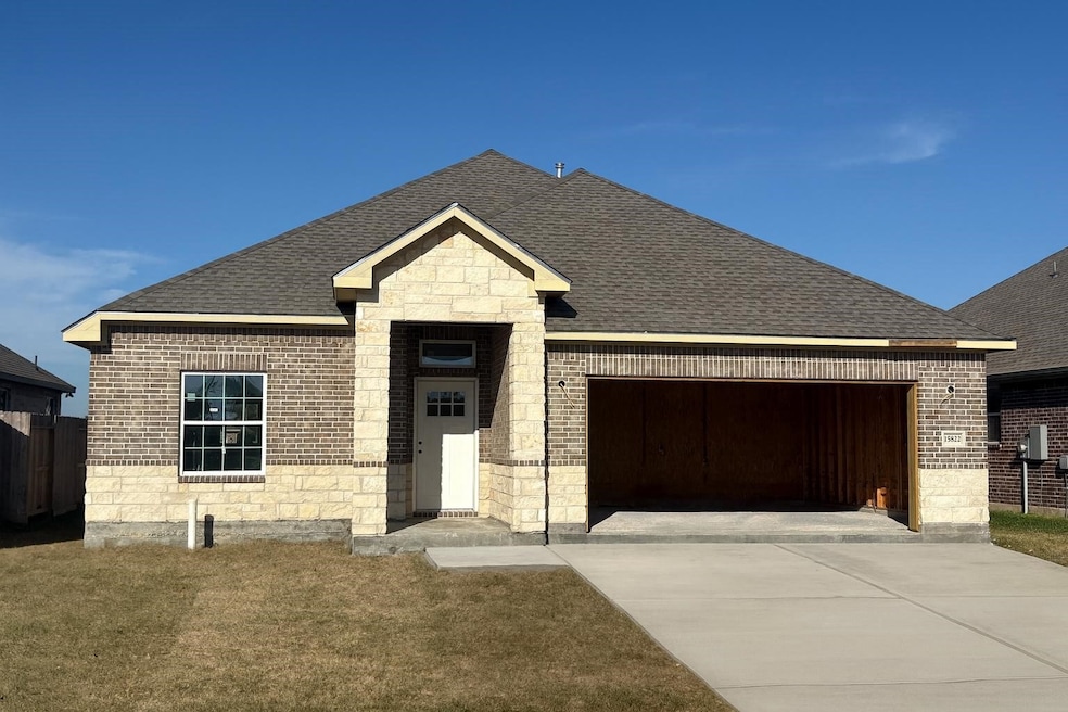 15822 Sugar Maple Ln, Santa Fe, TX 77517 - photo 1