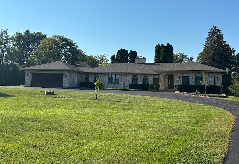 406 Lauder Ln, Inverness, IL 60067 - photo 1