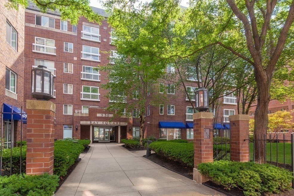 Bay Square unit 402, Cambridge, MA 02139 - photo 1