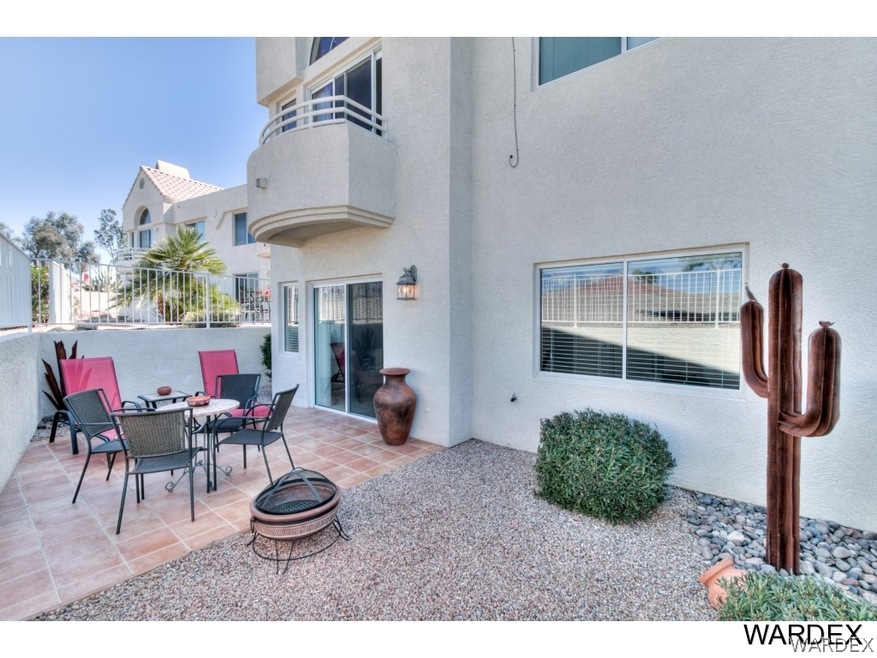 Ground Floor and Gorgeous