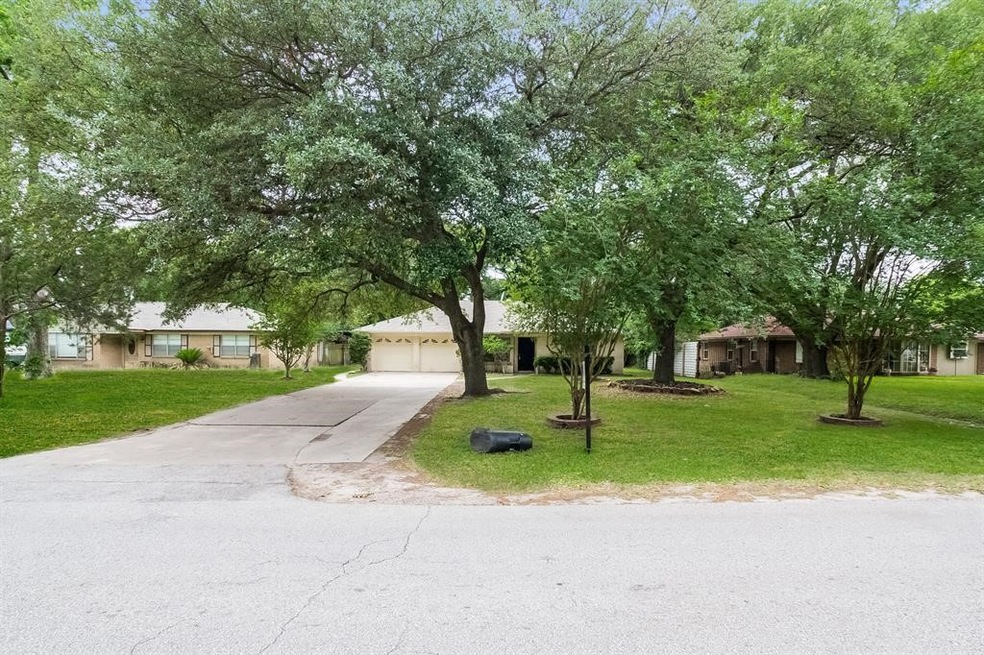 9707 Ella Blvd, Houston, TX 77038 - photo 1