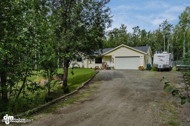 5941 W Raspberry Loop Wasilla-small-001-