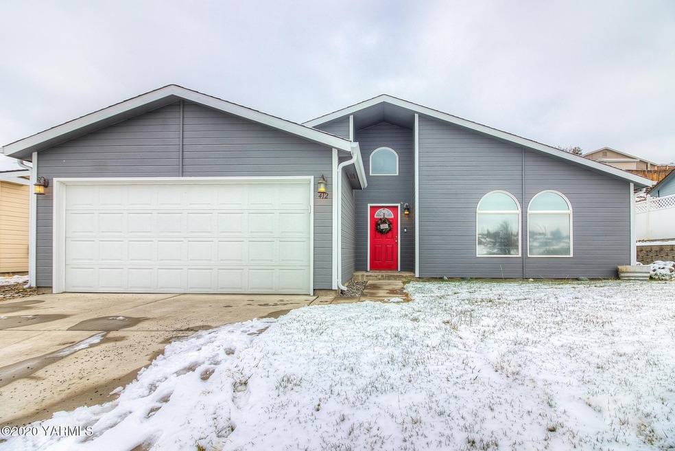 412 N 77th Ave.