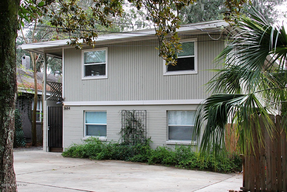 3684 Valencia Rd unit 4, Jacksonville, FL 32205 - photo 1