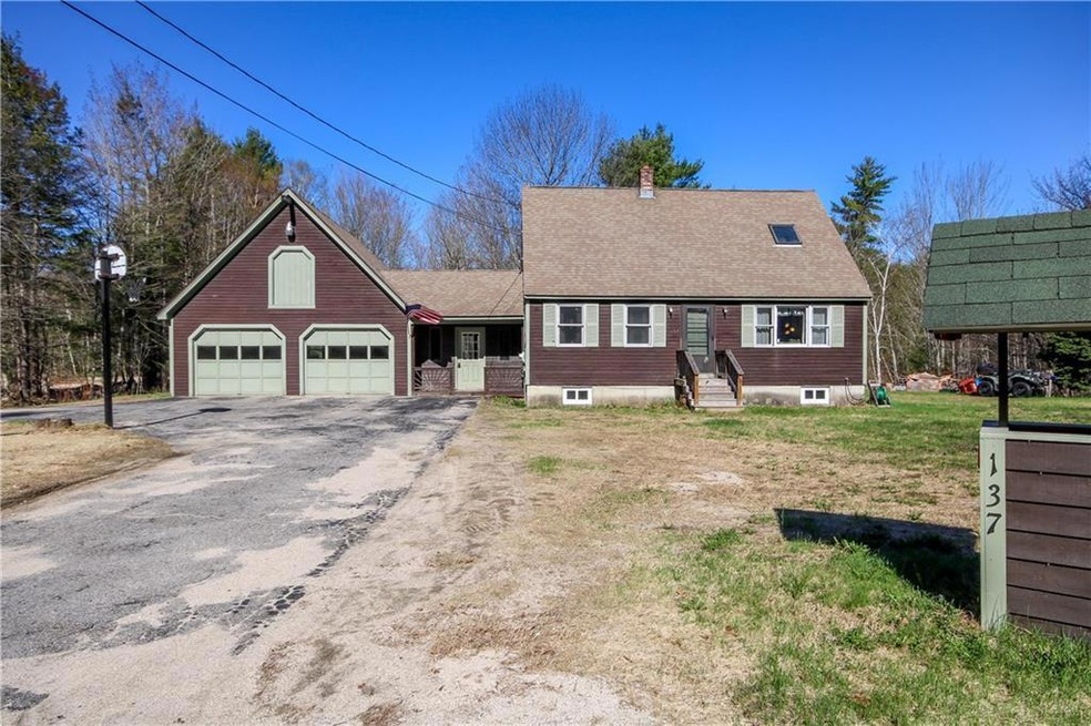 Great cape on a sunny lot with an...