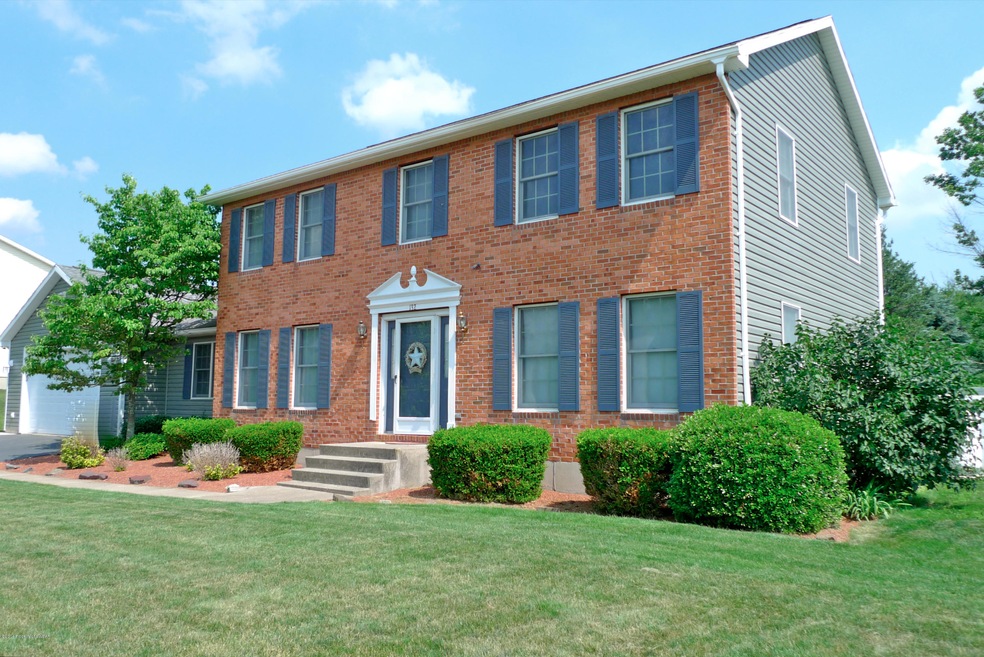 132 Doral Dr, Sugarloaf, PA 18249 - photo 1