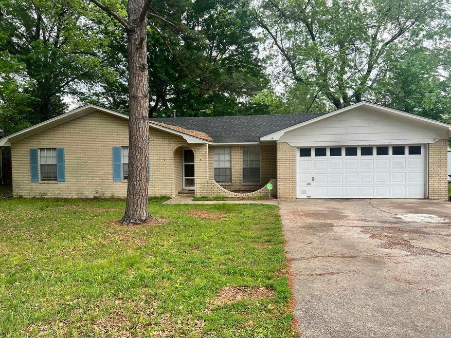 2210 West St, Conway, AR 72032 - photo 1