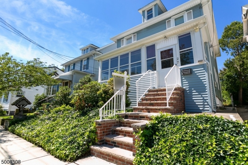 27 6th Ave, Clifton, NJ 07011 - photo 1