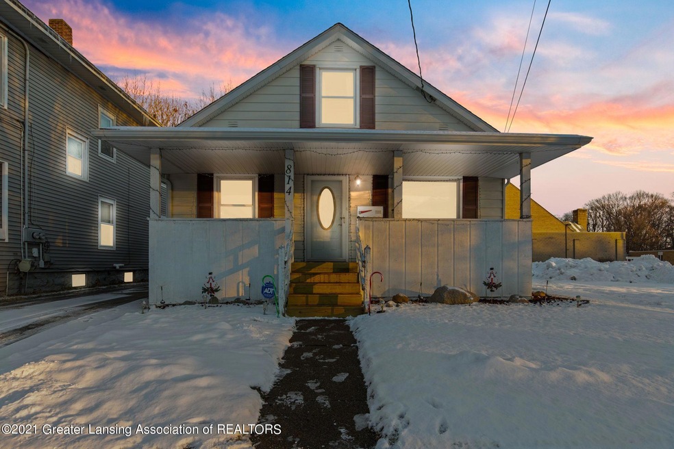 814 W Barnes Ave, Lansing, MI 48910 - photo 1