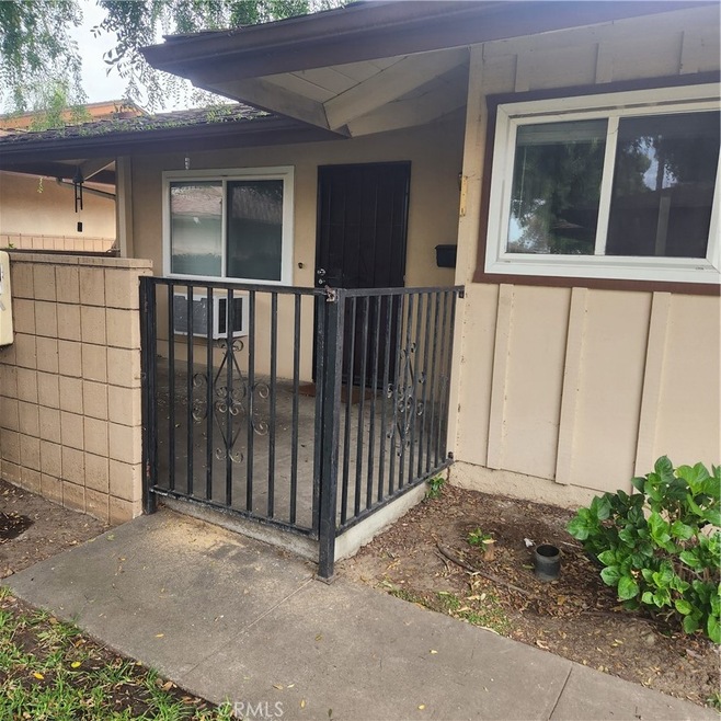 1714 E Commonwealth Ave unit 101, Fullerton, CA 92831 - photo 1