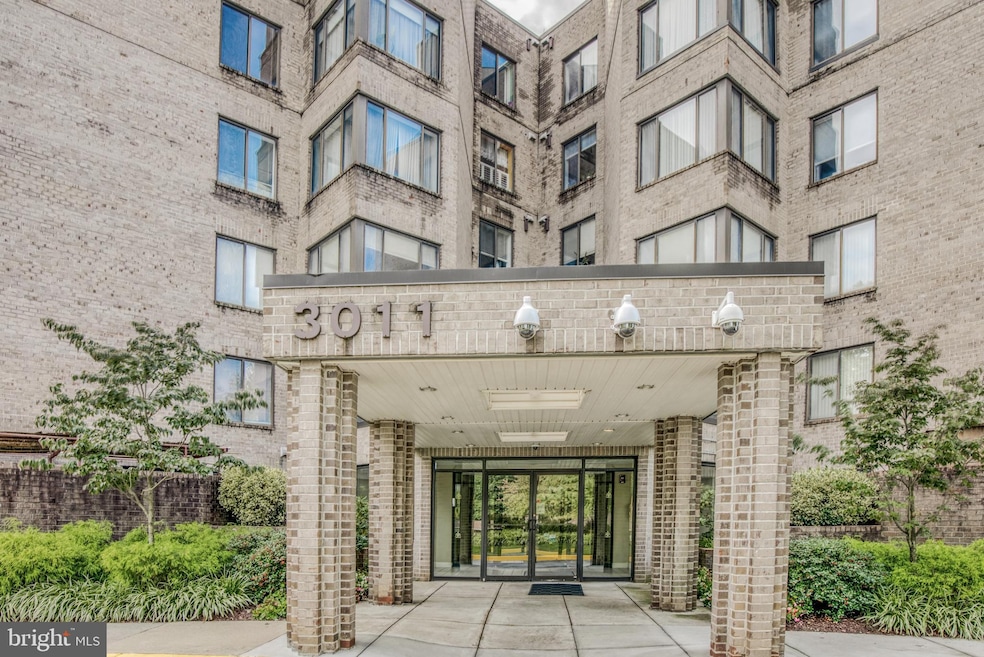 3011 Fallstaff Rd unit 608A, Baltimore, MD 21209 - photo 1