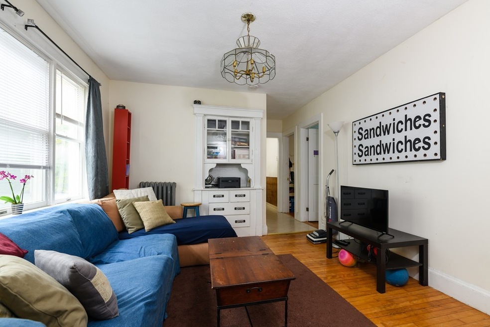 44 Chetwynd Rd unit 1, Somerville, MA 02144 - photo 1