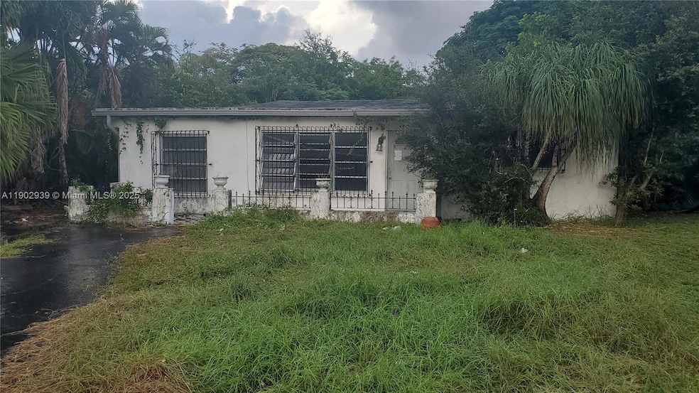 Pending $390,000 • Co-Listing Agent