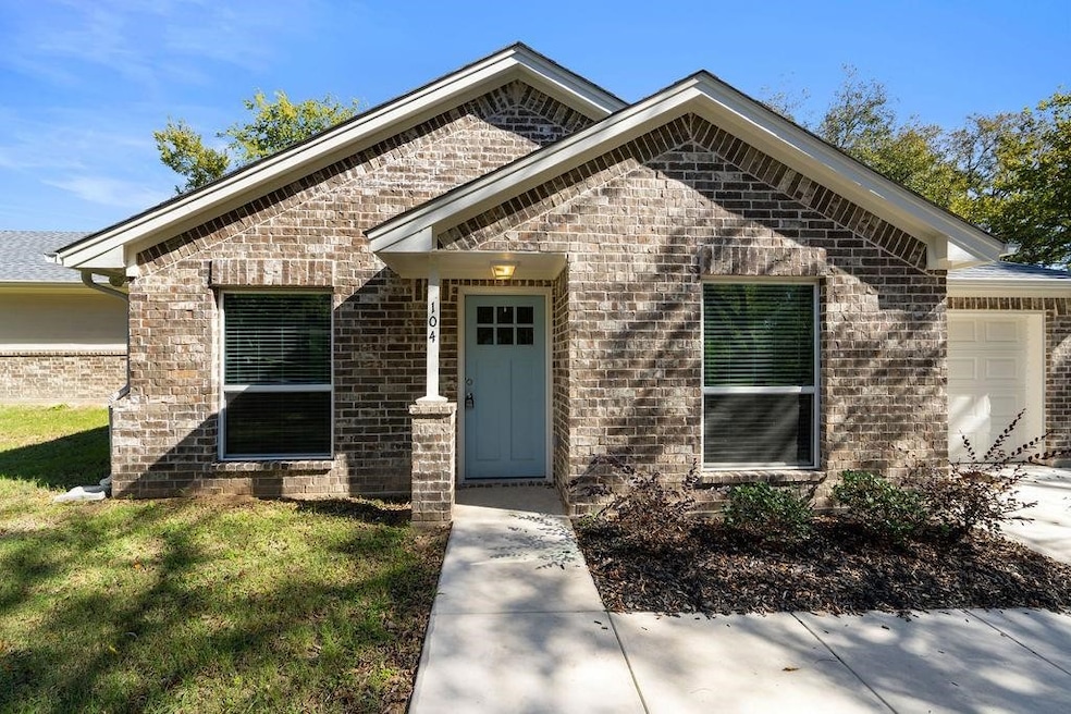 Sold • Co-Listing Agent