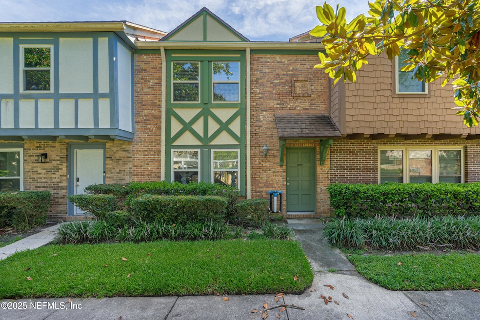 Sold $185,000 • Co-Listing Agent