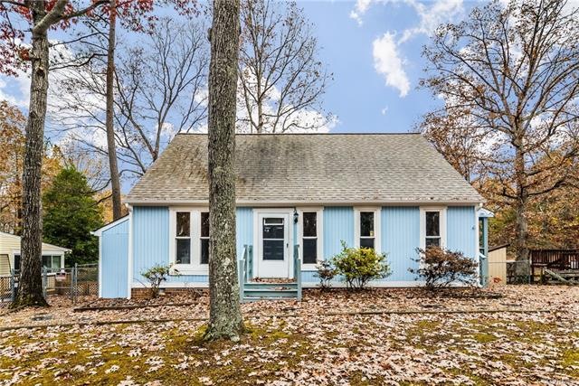 4206 Bridgewood Rd, Midlothian, VA 23112 - photo 1