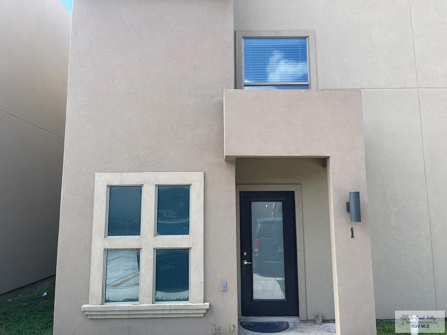 For Rent $1,400/month