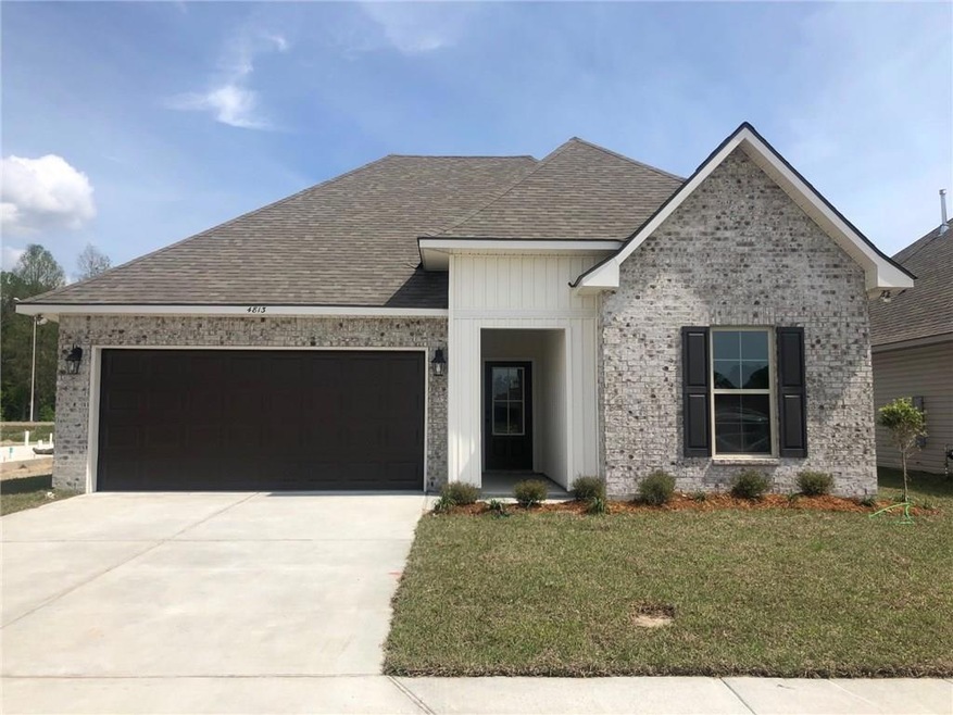 4813 Park Shore Dr, Marrero, LA 70072 - photo 1