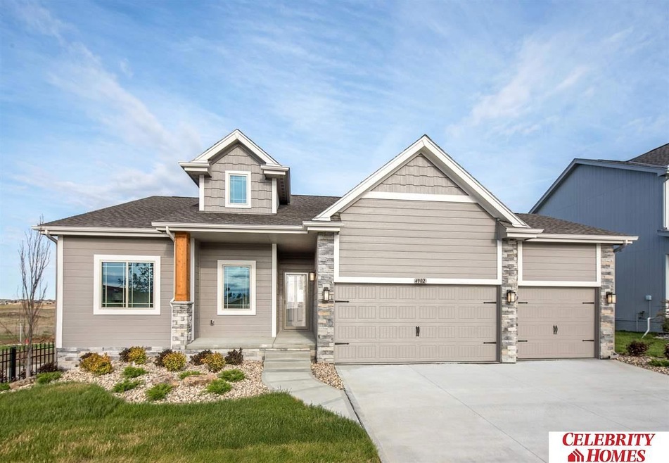 11724 S 112th St, Papillion, NE 68046 - photo 1