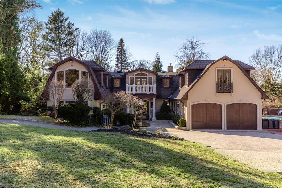 91 Crescent Beach Rd, Glen Cove, NY 11542 - photo 1