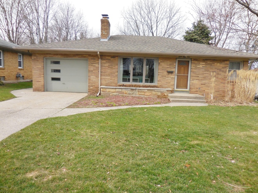 1259 Carlton Ave NE, Grand Rapids, MI 49505 - photo 1