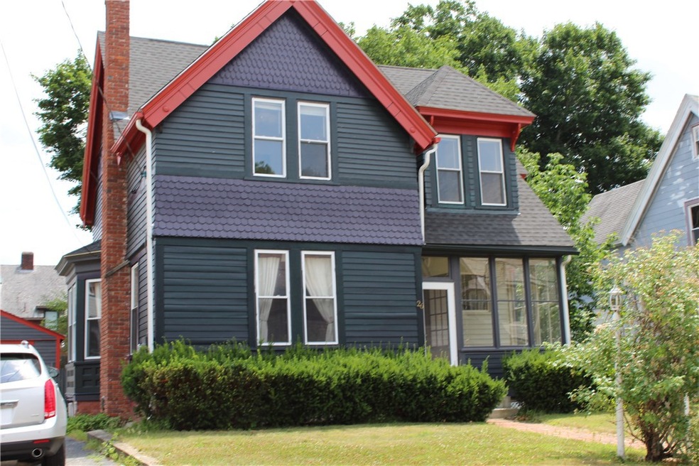 26 Bernice Ave, Woonsocket, RI 02895 - photo 1