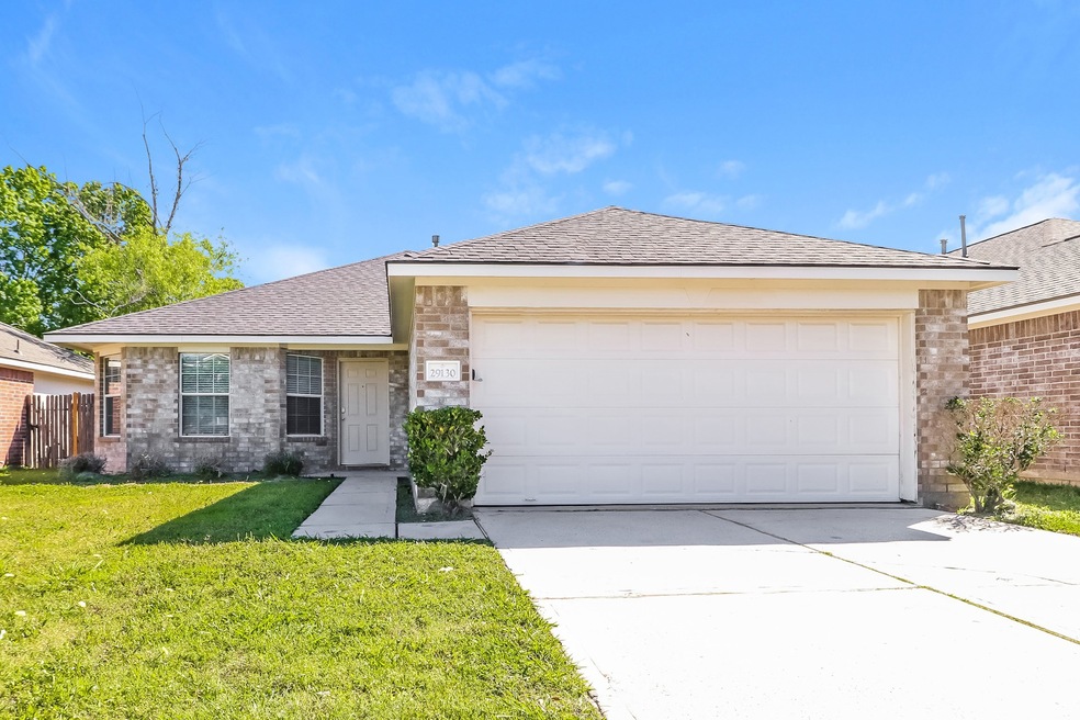29130 Fox Fountain Ln, Spring, TX 77386 - photo 1