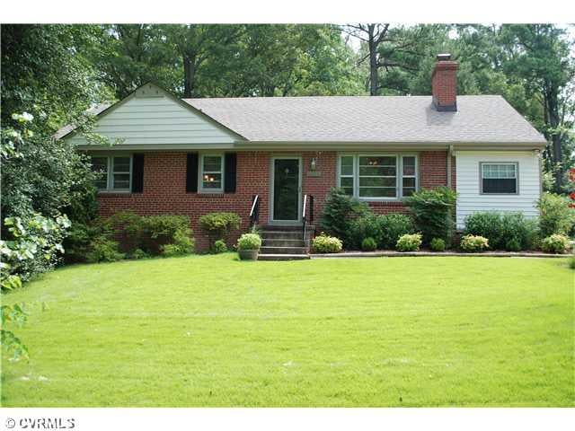 6327 Stonybrook Dr, Richmond, VA 23225 - photo 1