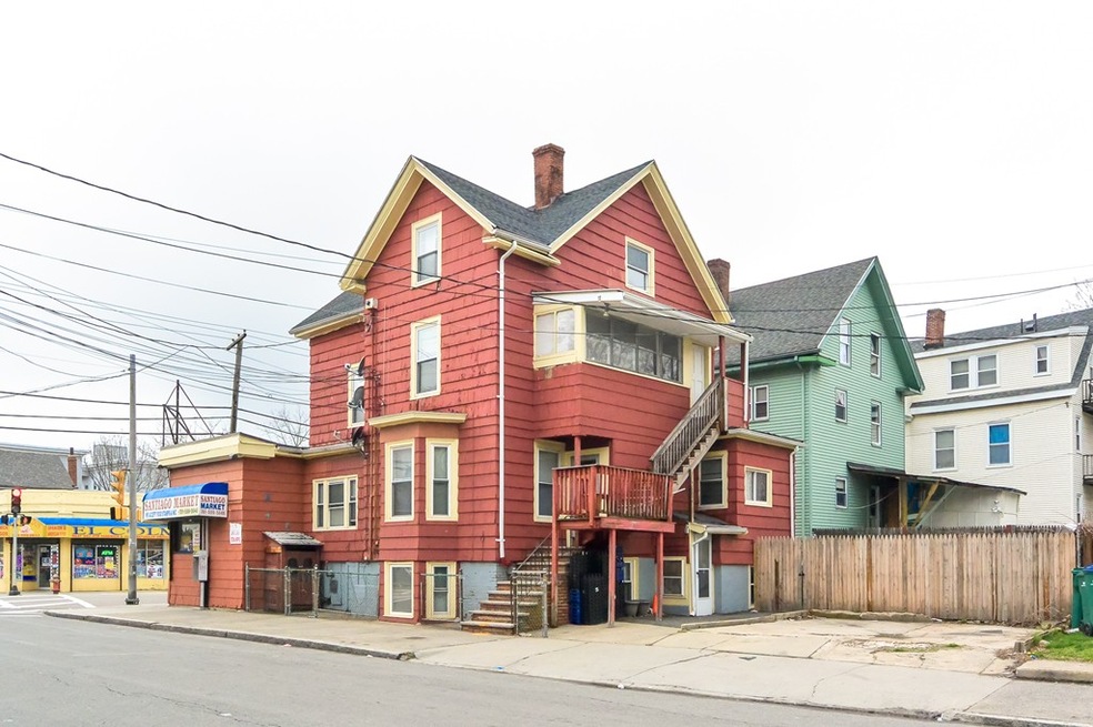 63 Franklin St, Lynn, MA 01902 - photo 1