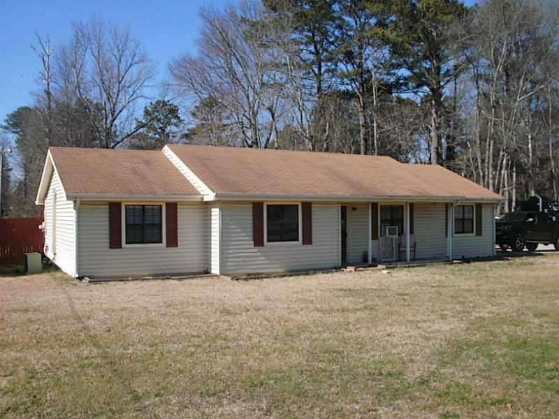 40 E Davis Bridge Rd, Villa Rica, GA 30180 - photo 1