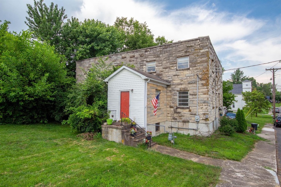 106 N First, Burgin, KY 40310 - photo 1