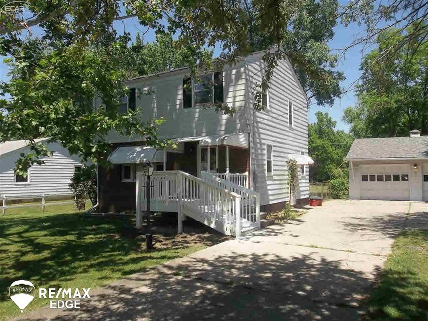 4147 Leith St, Burton, MI 48509 - photo 1