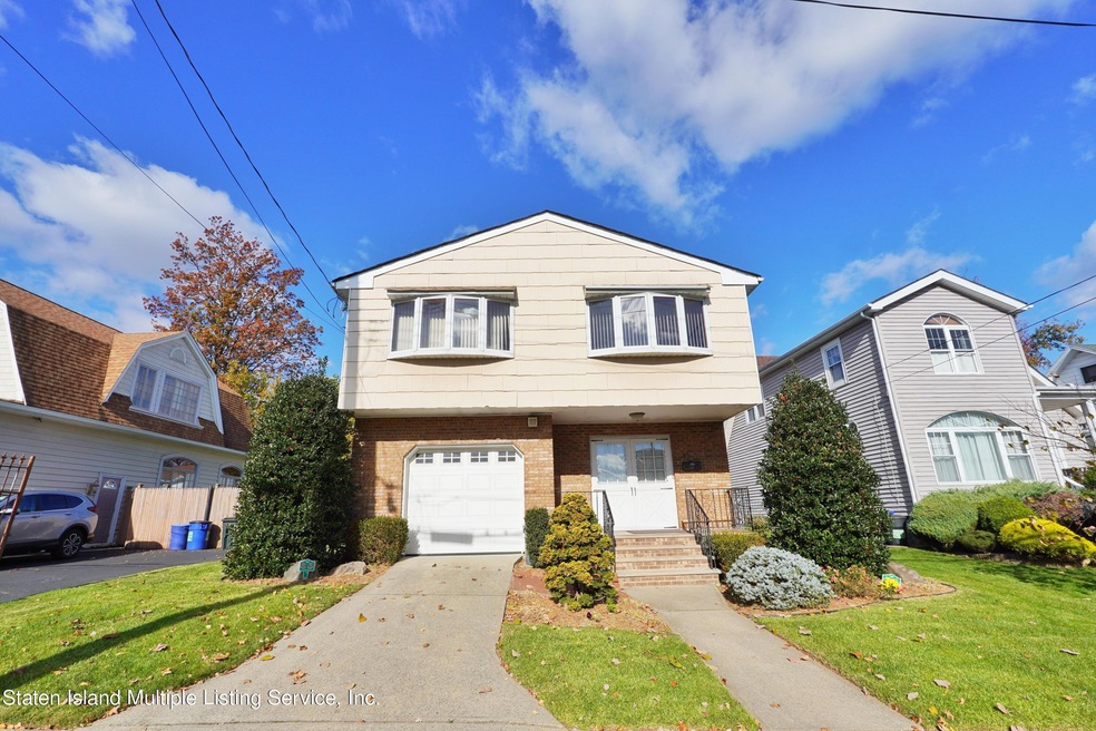 93 Saint Stephens Place, Staten Island, NY 10306 - photo 1