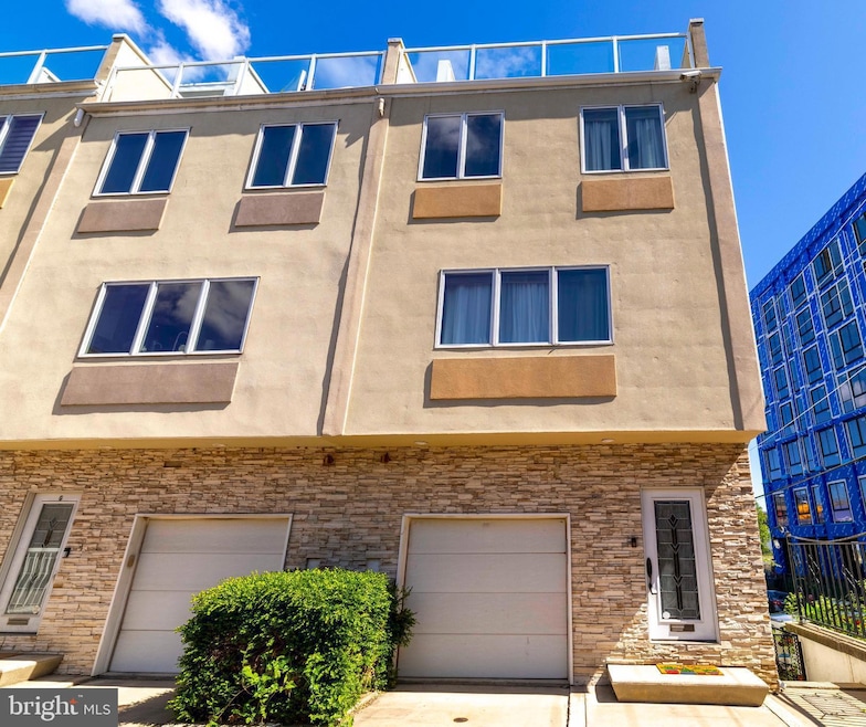 919 N Front St unit H, Philadelphia, PA 19123 - photo 1