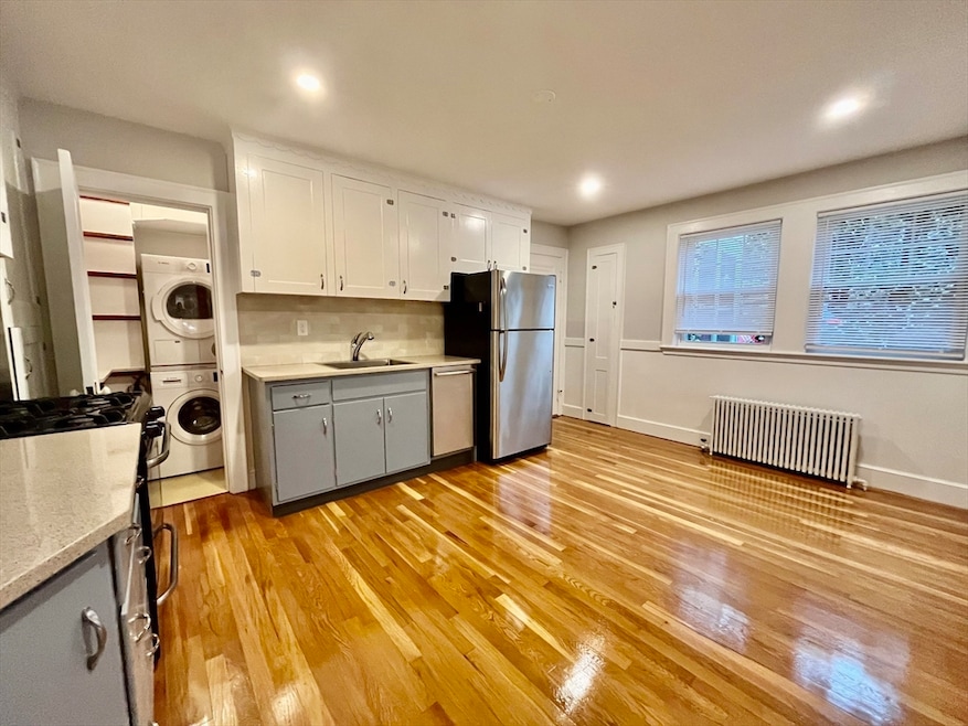 For Rent $2,700/month