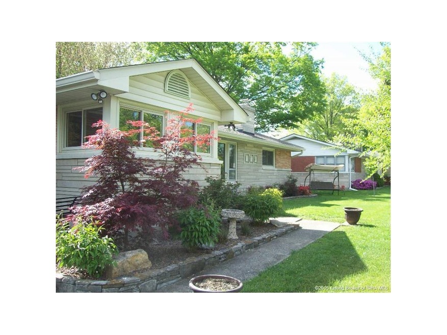 3309 Crestwood Dr, New Albany, IN 47150 - photo 1