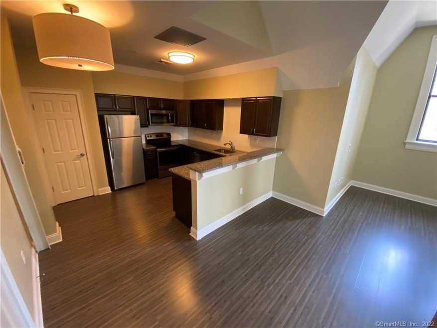 199 Ann Uccello St unit 601, Hartford, CT 06103 - photo 1