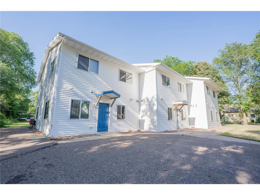 1521 6th St E, Menomonie, WI 54751 - photo 1