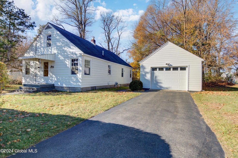 2450 3rd st-7