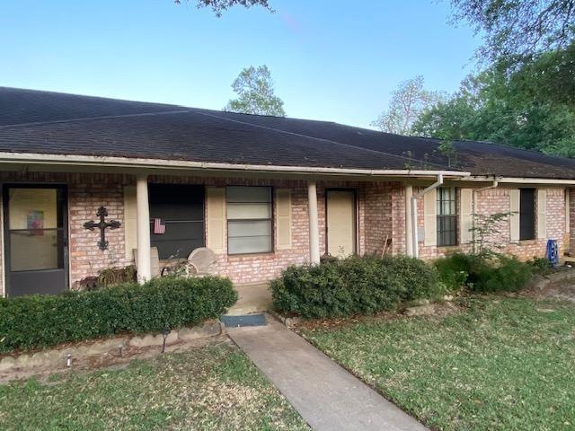 2100 Austin St, Bay City, TX 77414 - photo 1