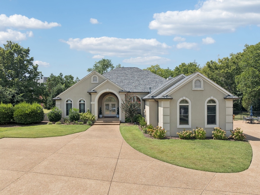 Sold $685,000 • Co-Listing Agent