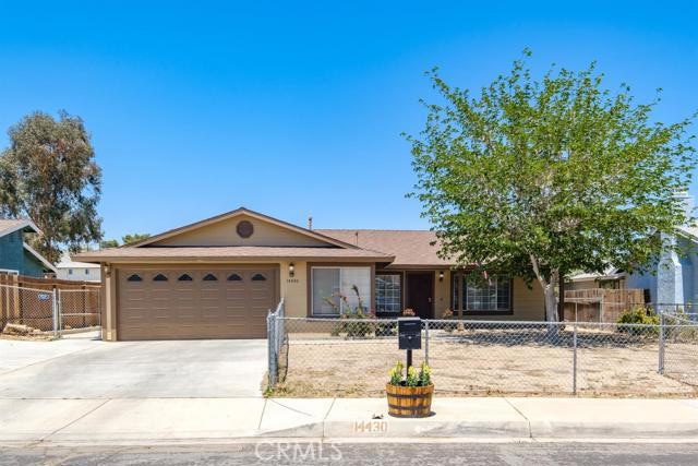 14430 Navarro Dr, Victorville, CA 92395 - photo 1